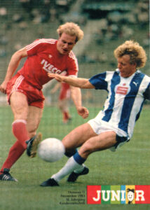 Karl-Heinz Rummenigge auf dem JUNIOR-Titel